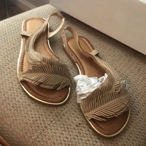 SHEIN ‼️  NIB - Slingback Fringe Feather Open Toe